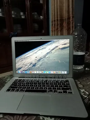 Laptop Apple MacBook Air 2017 8GB Intel Core I5 SSD 128GB