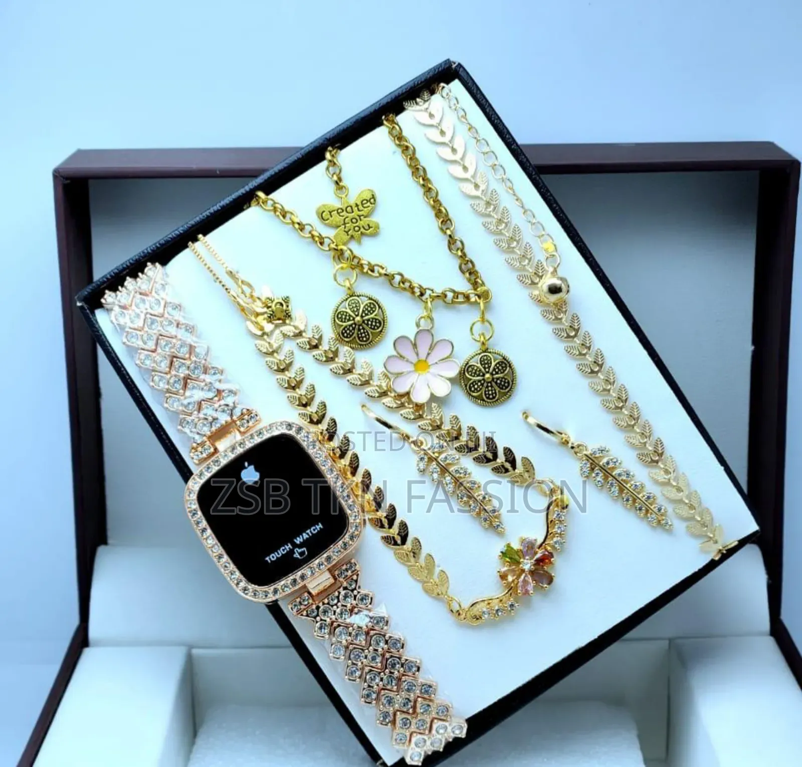 Women Watch Combo Style Girls