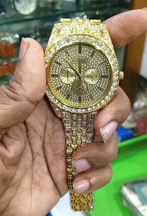 Photo - Men's Womens Round Silver Wh Gold Radium Dial Wrist Watch Band Luxury