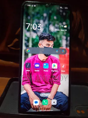 Photo - Oppo A17K 64 GB Blue