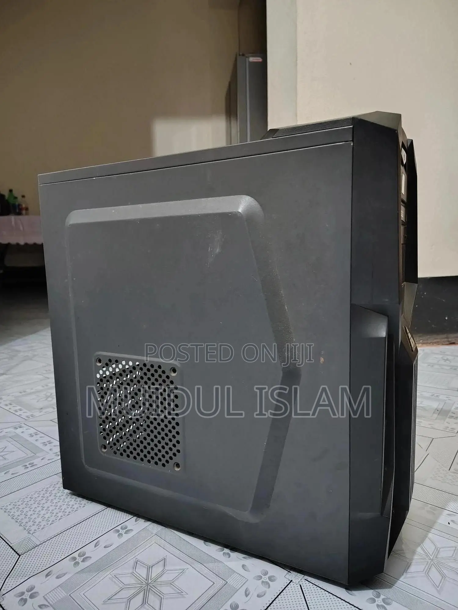 Golden Field Pc Casing