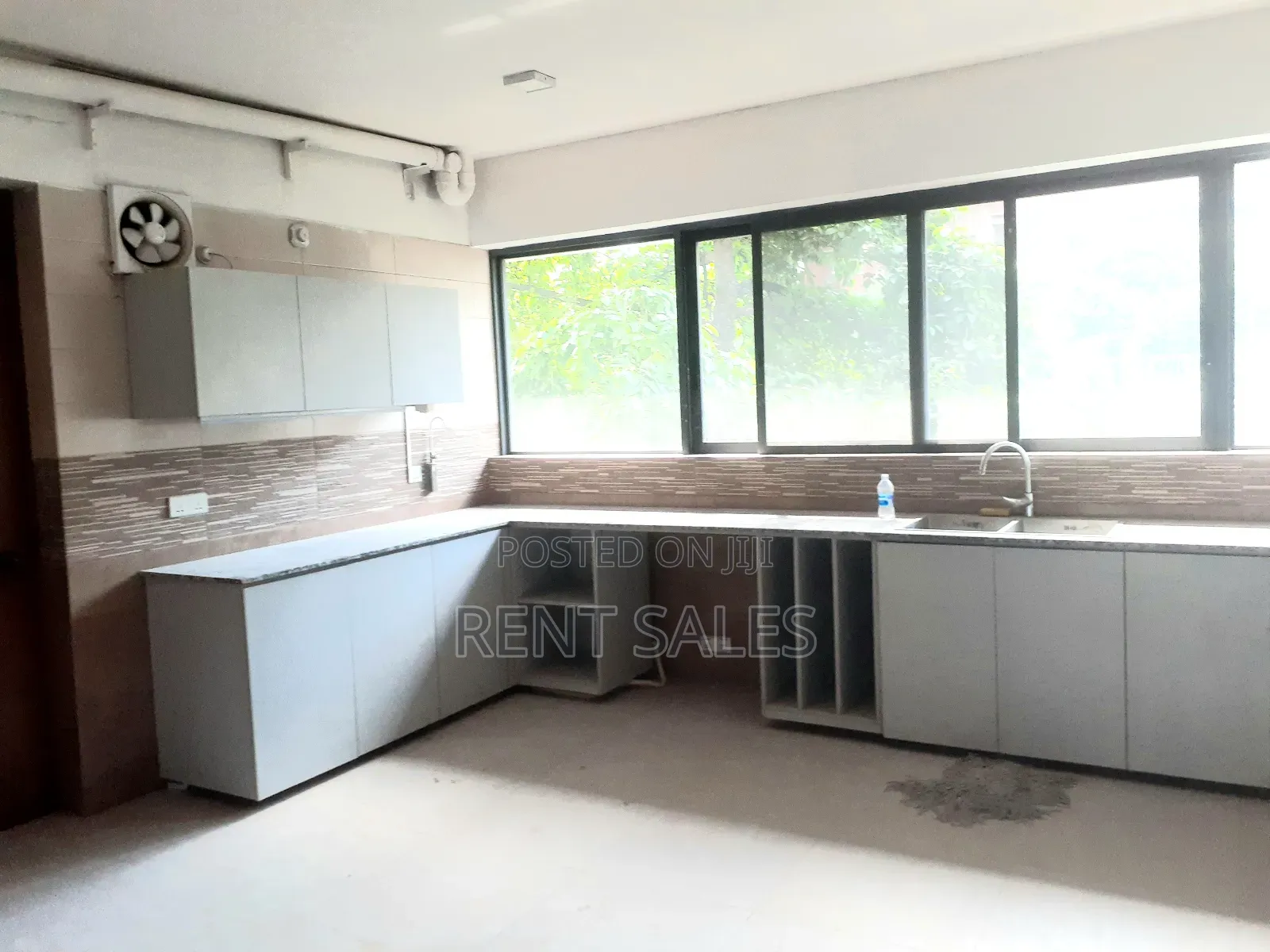 3bdrm Apartment in Gulshan for Rent