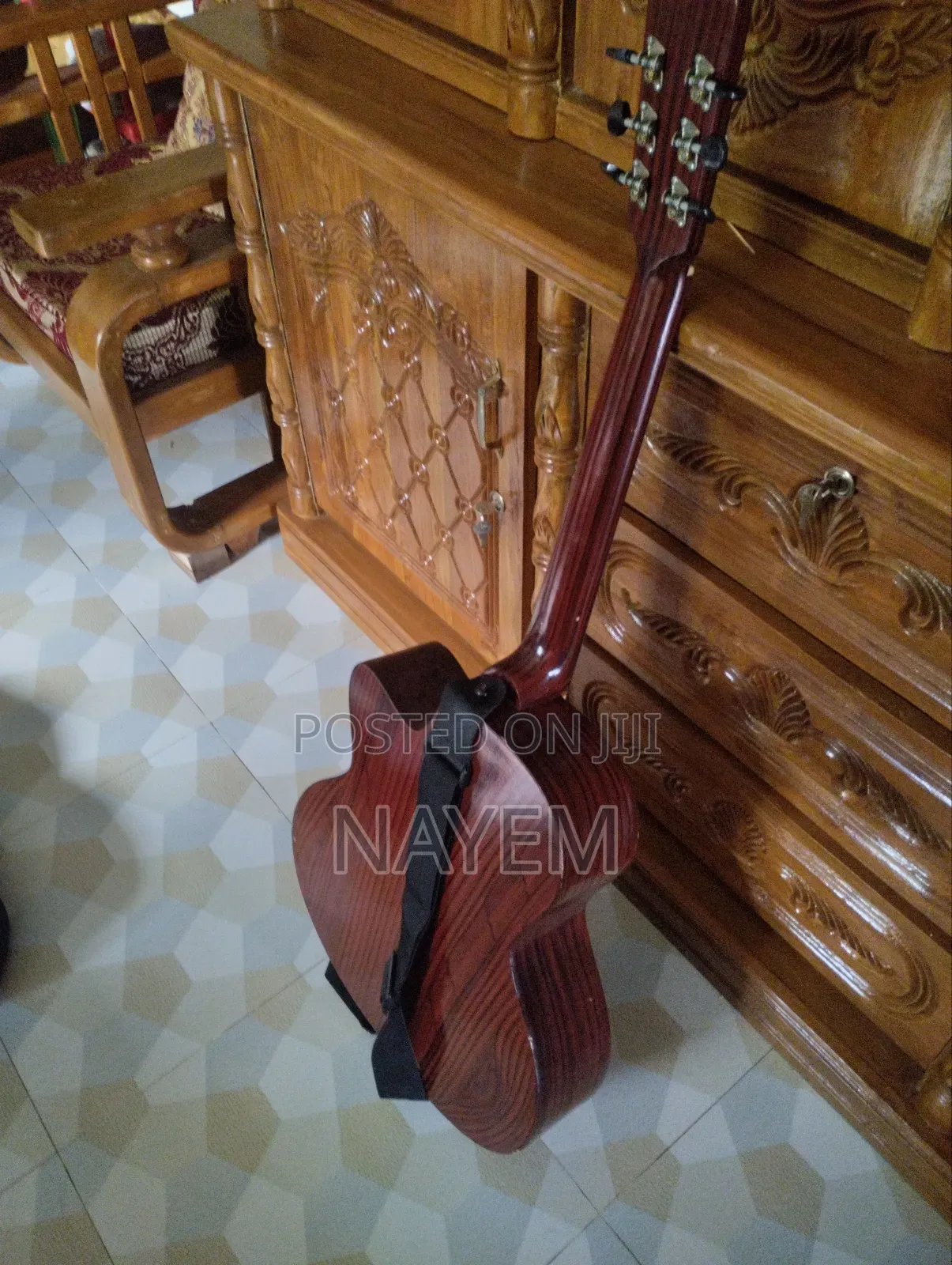 Labu Acoustic Guitar