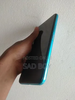 Infinix Hot 12 128 GB Blue