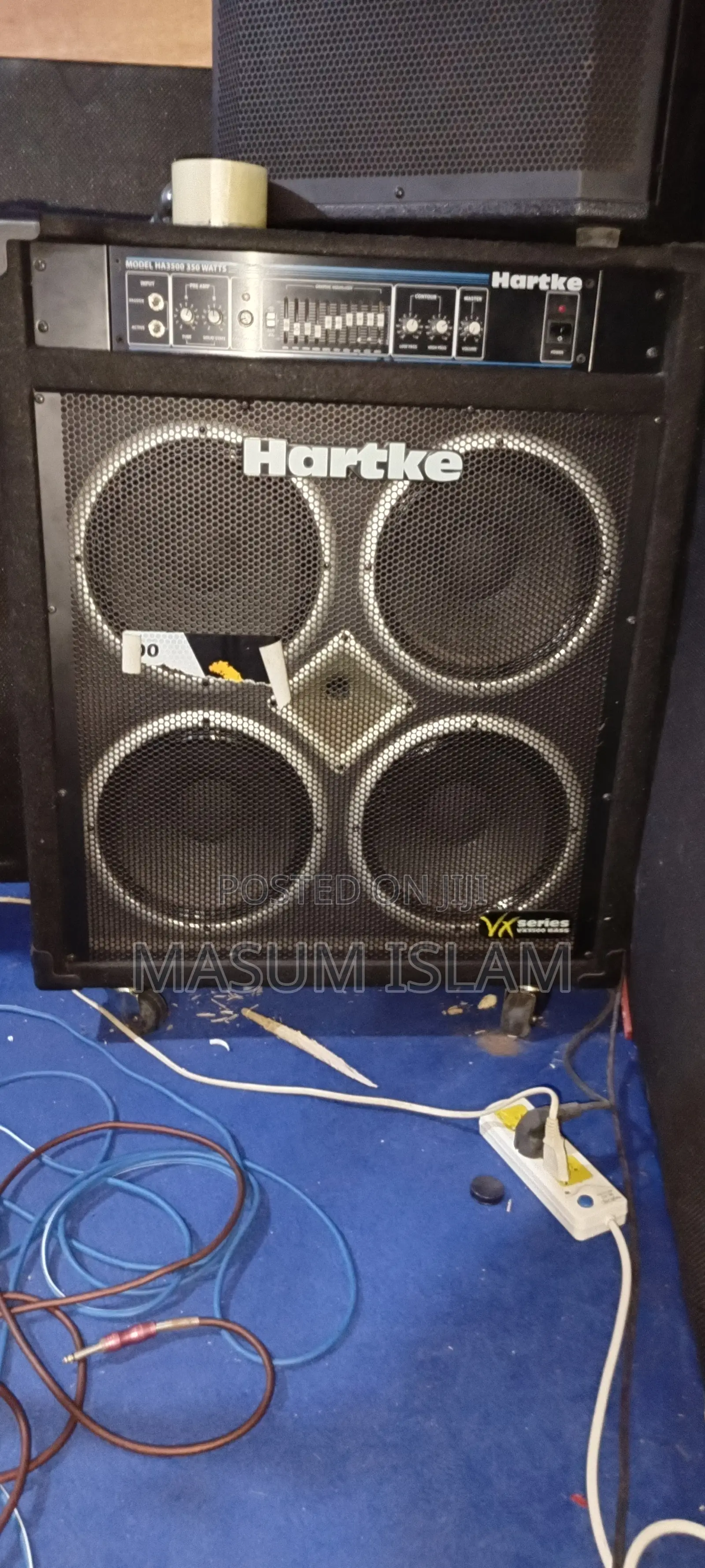 Hartke Bass Amp Model Ha 3500 . Watts : 350 .