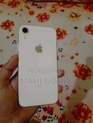 Photo - Apple iPhone XR 64 GB White