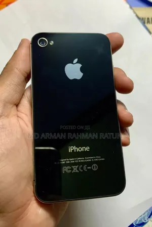 Photo - Apple iPhone 4s 32 GB Black