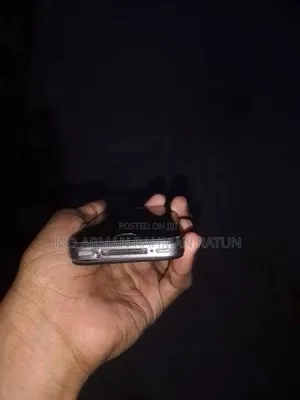 Apple iPhone 4s 32 GB Black