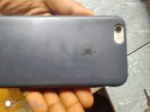 Apple iPhone 6s 16 GB Gold