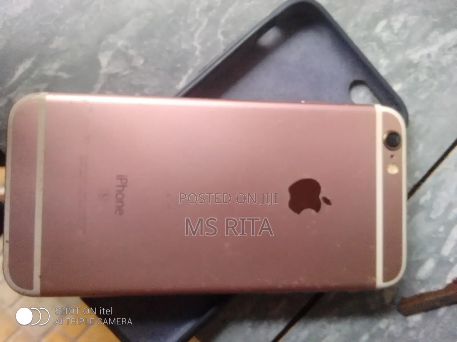 Apple iPhone 6s 16 GB Gold