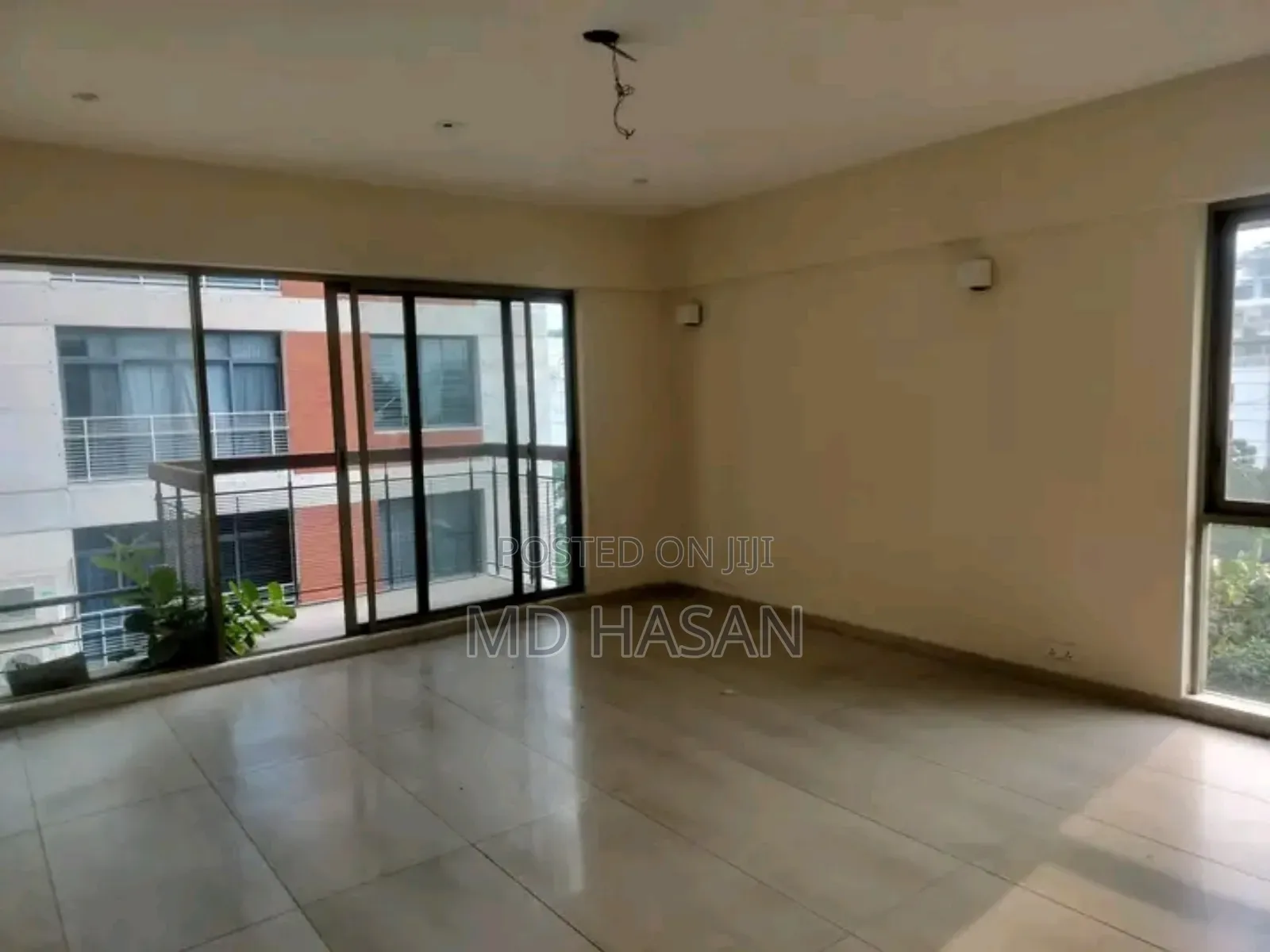 4bdrm Apartment in Un Furnished Flat for Rent