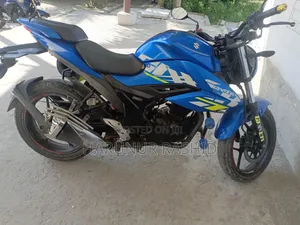 Photo - Suzuki 2022 Green