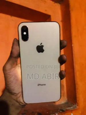 Apple iPhone XS 64 GB Gray