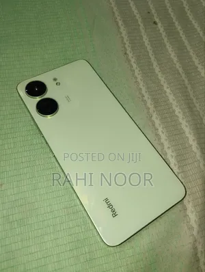Photo - Xiaomi Redmi 13C 128 GB Green
