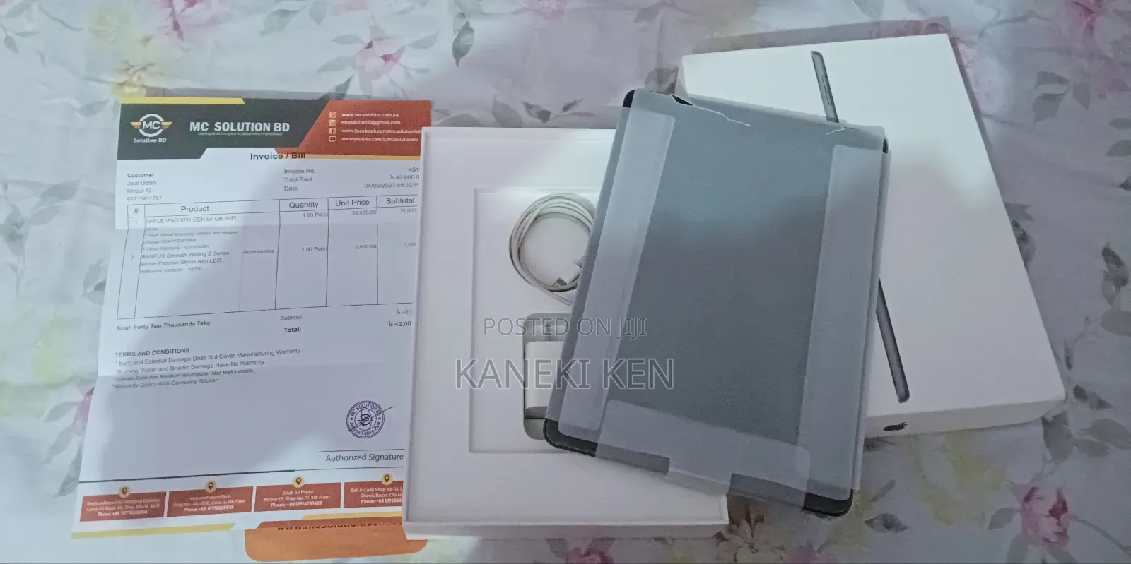 Apple iPad Wi-Fi 64 GB Gray