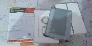 Apple iPad Wi-Fi 64 GB Gray