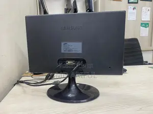 Desktop Computer 4GB Intel Core I5 SSD 256GB