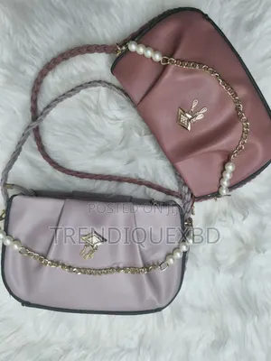 Premium Stylish Handbag – Trendy Lightweight