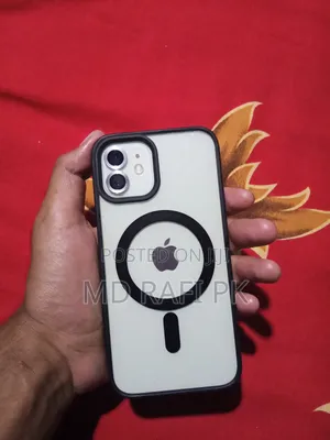 Photo - Apple iPhone 12 128 GB Purple