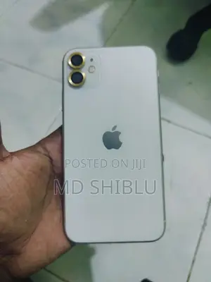 New Apple iPhone 11 128 GB White