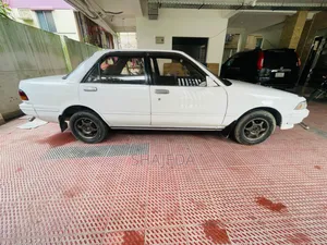 Photo - Toyota Carina 1.8 FWD Sedan 1993 White