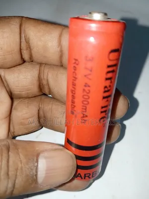 Ultrafire 18650 3.7v 4200mah Lithium-ion Rechargeable Battery.