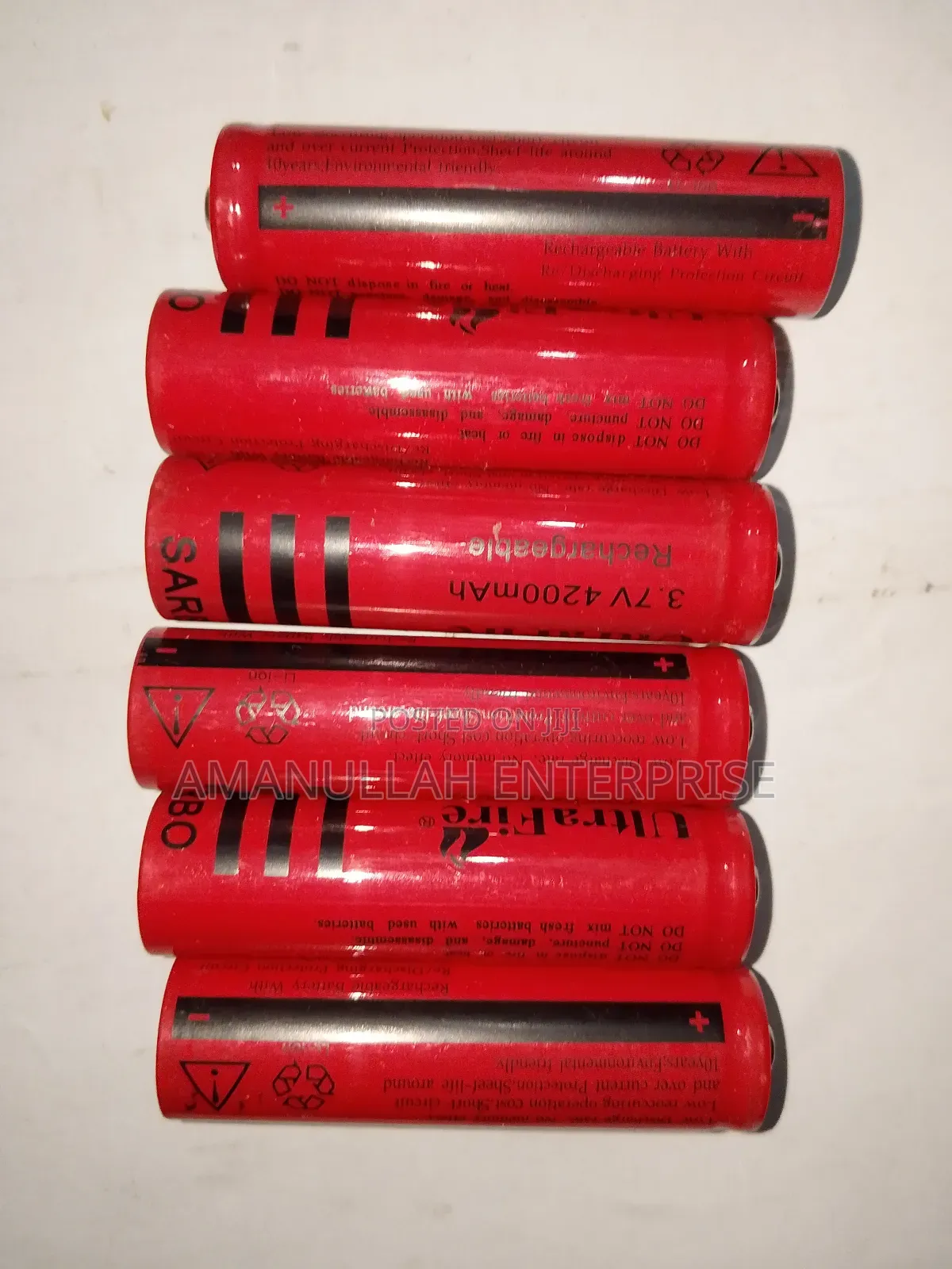 Ultrafire 18650 3.7v 4200mah Lithium-ion Rechargeable Battery.