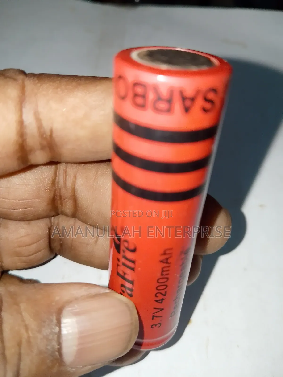 Ultrafire 18650 3.7v 4200mah Lithium-ion Rechargeable Battery.