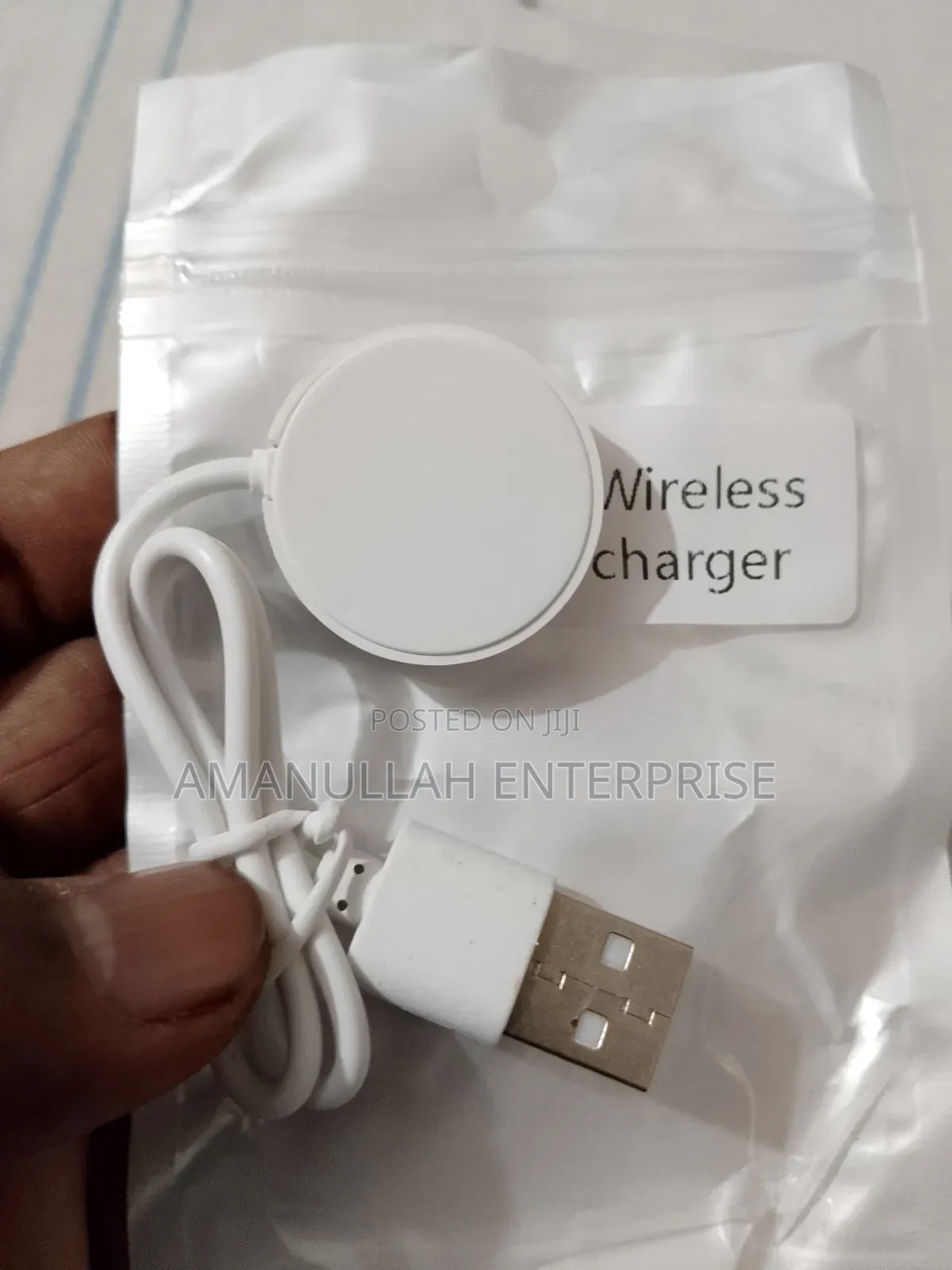 Wireless Charger, Likely Designed for a Smartwatch or Similar Small.