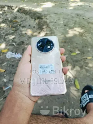 Photo - New Realme 13 Pro+ 5G 256 GB Gold