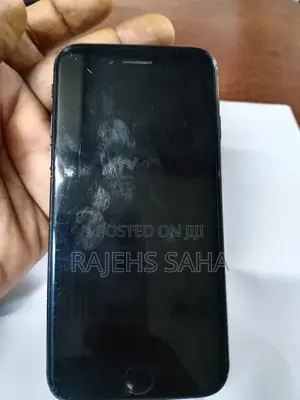 Apple iPhone SE (2022) 64 GB Black