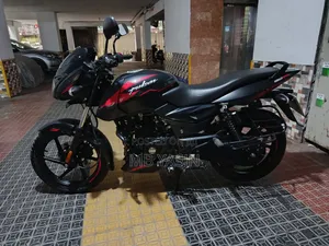 Bajaj Pulsar 150 2022 Black