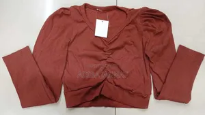 ক্রপটপ হাফ বডি ফুল হাতা ব্লাউজ সাইজ ফ্রি