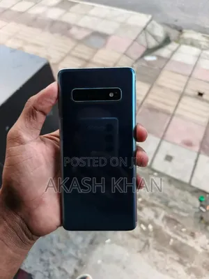 Photo - Samsung Galaxy S10 128 GB Blue