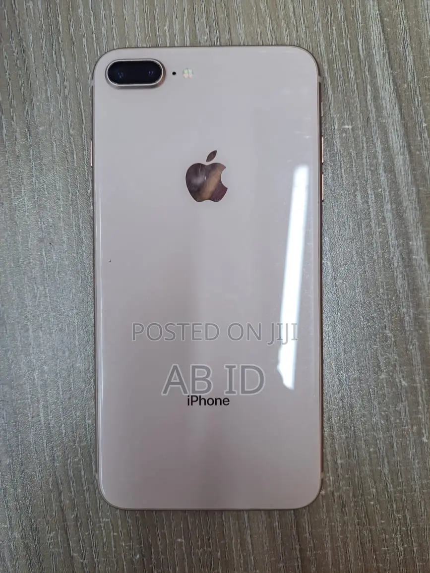 Apple iPhone 8 Plus 64 GB Gold