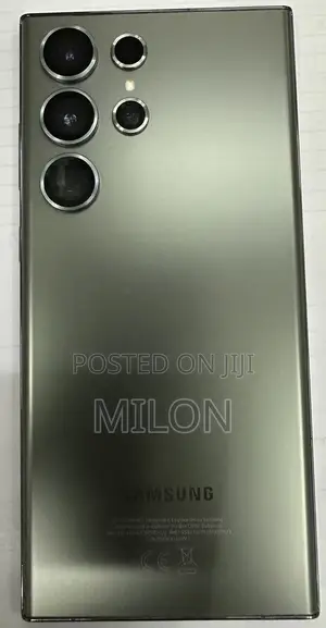 Photo - Samsung Galaxy S23 Ultra 512 GB Green
