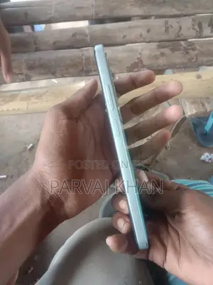 Oppo K12x 128 GB Yellow