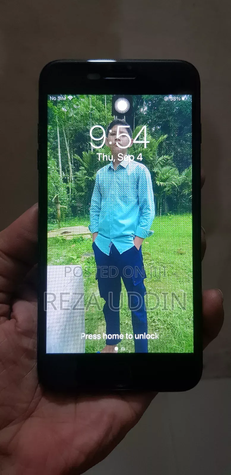 New Apple iPhone 7 Plus 128 GB Black