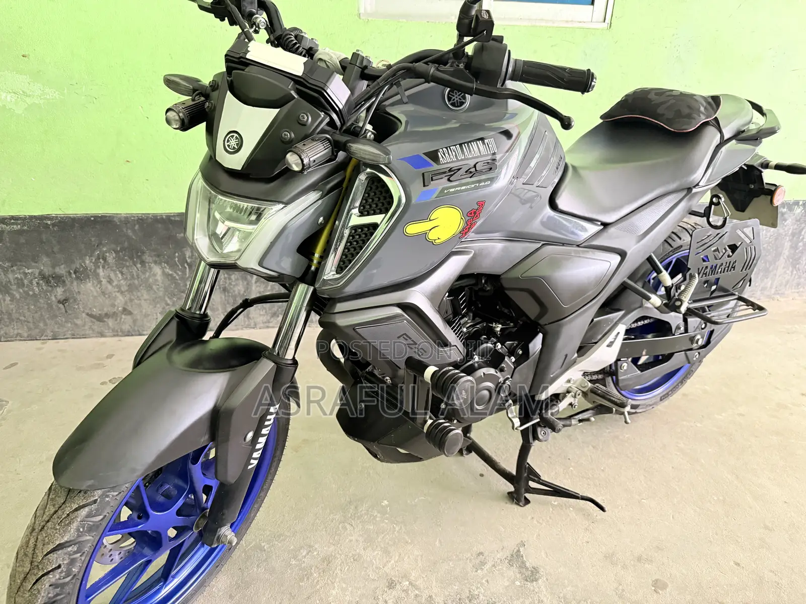 Yamaha FZ6 2024 Gray
