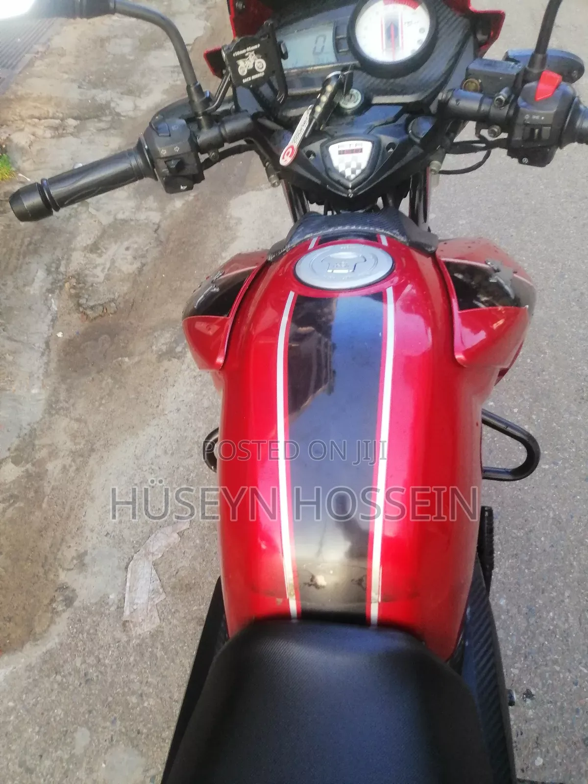 New TVS Apache 160 4V 2020 Red