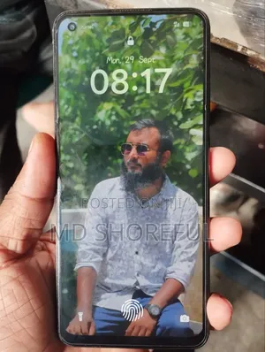 Photo - Oppo A78 4G 256 GB Black