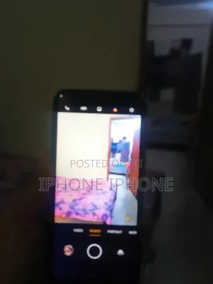 Photo - Xiaomi Redmi Y3 64 GB Blue