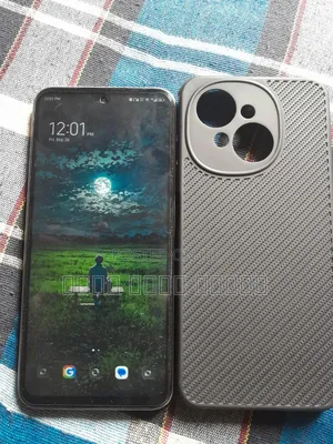 Photo - Tecno Spark Go 64 GB White