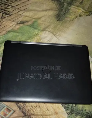 Laptop Dell Adamo Onyx 4GB Intel Core I5 HDD 500GB