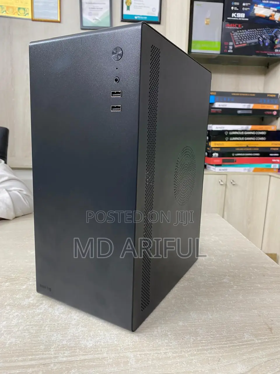 New Desktop Computer 8GB Intel Core I5 SSD 256GB