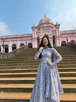 Photo -  Hania Ameer Gown Three Pies
