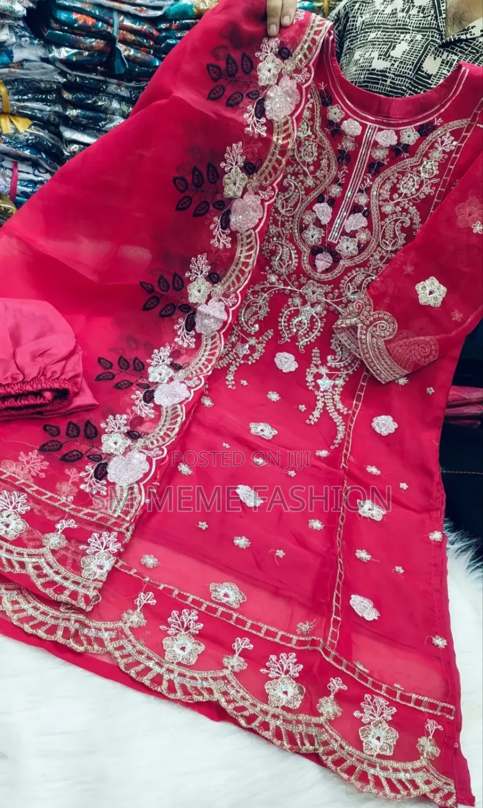 Pakistani Design 4-Piece Sada Bahar Tissue Set