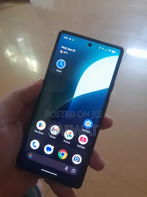 Photo - New Google Pixel 6a 128 GB Black