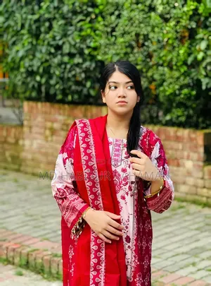 Photo - Dubai Silk Three Piece