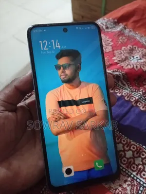 Photo - Infinix Hot 20 128 GB